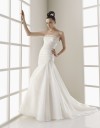 Vendo mi vestido de Novia, una postura Talla 38. Dise�o Exclusivo