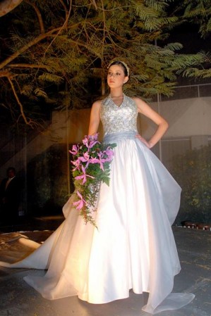 CALU Novios y novias en Vitacura |  DISEÑADORA MODISTA ALTA COSTURA, DISEÑADORA MODISTA DE ALTA COSTURA