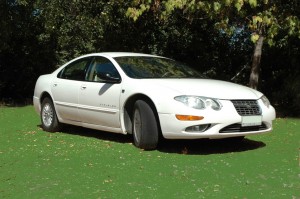 Juli&aacute;n S&aacute;nchez Anuncios gratis para novios en Rancagua |  Arriendo de autos para novios, eventos, graduaciones,cumplea&ntilde;os, etc., Chrysler 300M, lujo y seguridad