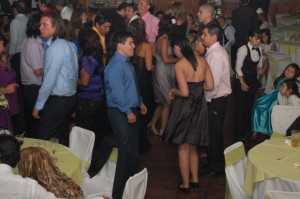 EVENTOS SIGLO XXI Novios y novias en Talagante |  CENAS DE GALA http://www.eventosiglo21.cl, Graduaciones http://www.eventosiglo21.cl