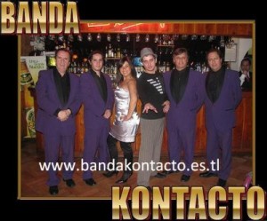 Mat&iacute;as Novios y novias en Santiago |  ORQUESTA MATRIMONIOS BANDAKONTACTO, La mejor música para su evento...