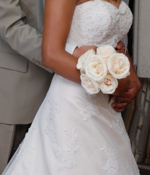CARINOVIC Novios y novias en Ñuñoa |  HERMOSO VESTIDO DE NOVIA, TALLA 38-40 PRECIO CONVERSABLE