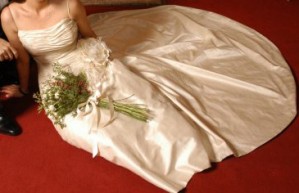 javiera Anuncios gratis para novios en Las Condes |  Dise&ntilde;o UNICO Vestido Color Marfil, Dise&ntilde;o UNICO Vestido Color Marfil