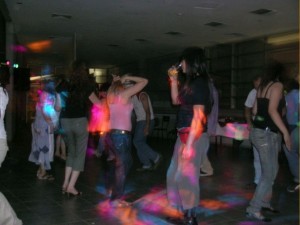 Se&ntilde;or DJ Anuncios gratis para novios en Santiago |  Urgencias, Cuando Quieras La Mejor M&uacute;sica, DJ, Iluminaci&oacute;n, Proyecci&oacute;n, etc, Matrimonios, Cumplea&ntilde;os, Conferencias, Recitales, Eventos De Todo Tipo