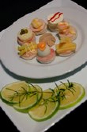 G Y G EVENTOS Novios y novias en Santiago |  Cocktail a domicilio, bautizos, matrimonios, cumpleaños, graduaciones, Canapés, tapaditos ceviche, empanaditas, tortas, pizzetas, brochetas.......
