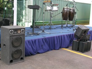 Se&ntilde;or DJ Anuncios gratis para novios en Santiago |  DJ, Amplificaci&oacute;n, M&uacute;sica Para Fiestas, Proyecci&oacute;n, Iluminaci&oacute;n, Arriendos, Matrimonios, Bautizos, Cumplea&ntilde;os De Toda Edad, Fiestas En General