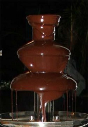 ARIADNA Anuncios gratis para novios en Santiago |  FUENTE DE CHOCOLATE , SERVICIO DE 3 HORAS DE EXQUISITO CHOCOLATE