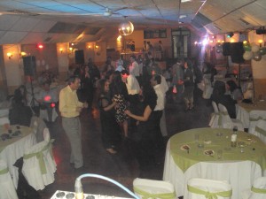  Anuncios gratis para novios en Lo Barnechea |  MUSICA MATRIMONIO Dj ,VJ, KARAOKE., AUDIO E ILUMINACION PARA TODO TIPO DE E, Matrimonios, Fiestas de graduaci&oacute;n, Eventos Empresas, Cumplea&ntilde;os......