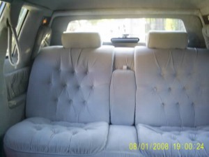dominique Anuncios gratis para novios en Buin |  hermosa limousine clasica chrysler con chofer,todo eventos matrimonios ...., servicio champag atencion exelente