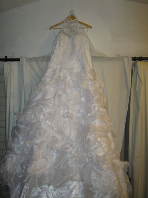 isabel  Novios y novias en La Florida |  YA ULTIMA OFERTA 200.000 VESTIDO NOVIA SIN USO , VESTIDO NUEVO SIN USO TALLA 42 A 44 