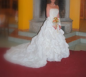 Sandra Anuncios gratis para novios en Coquimbo |  ARRIENDO EXCLUSIVO VESTIDO DE NOVIA EN COQUIMBO, vestido de novia so&ntilde;ado