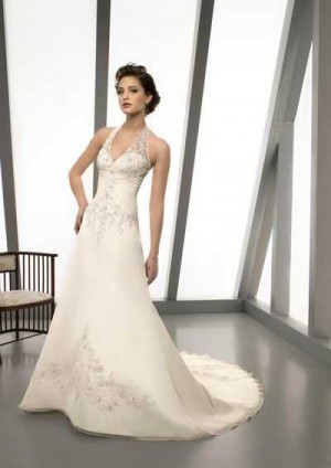 FRANCESCA Novios y novias en La Florida |  VENDO HERMOSO VESTIDO DE NOVIA BLANCO, COLECCION MORI LEE, ES AJUSTABLE TALLA 38-40, TIENE COLA, INCLUYE FALSO. $230.000