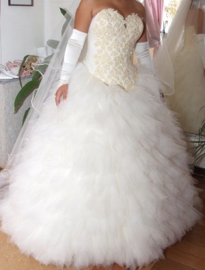 josefa Novios y novias en Temuco |  vestido de novia exclusivo , $400.000