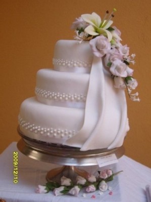 geraldine Novios y novias en Macul |  tortas de novios economicas a pedido y exelente calidad , tortas de novios y para toda ocacion buenos precios y sobre todo calidad