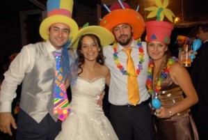 RARAPI Anuncios gratis para novios en Vitacura |  COTILLON VENDO PARA MATRIMONIOS  FONO: 7898349, hermoso cotill&oacute;n de espuma para matrimonios y eventos