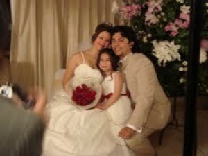 KATHERINE SAEZ LACROIX Novios y novias en La Florida |   VENDO vestido de novia, linea internacional CASA BLANCA, incluye accesorios velo, echarpe, falso talla 38,40