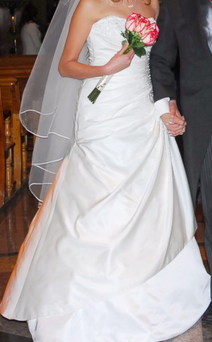 jessica Novios y novias en Santiago |  vestido de novia, elegante y sobrio