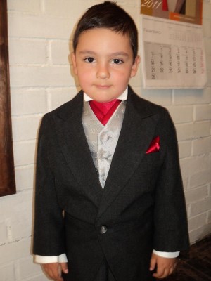 Eduardo Novios y novias en Maipú |  Trajes paje bodas, arriendo de trajes para niños bodas