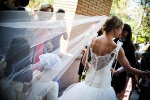 Davina Novios y novias en Vitacura |  Vestido de Novia de Luciano Bráncoli talla 36 - 38: $350.000, Perfecto estado