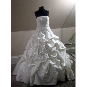  Anuncios gratis para novios en Coquimbo |  VESTIDO DE NOVIA NUEVO, VENDO HERMOSO VESTIDO DE NOVIA