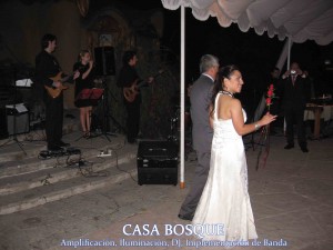 ByF producciones Limitada Novios y novias en Santiago |  AMPLIFICACION, DJ KARAOKE, ILUMINACION LED, SERVICIOS AUDIOVISUALES , DJ, ILUMINACION DECORATIVA LED (TRICROMATICO), KARAOKE PREOFESIONAL, LUCES 
