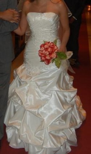 Marianela Toledo Ahumada Novios y novias en Providencia |  Vestido Para Novia Hermosisimo,elegante Y Sofisticado, Tienes que verlo! Precio espectacular... $ 290.000