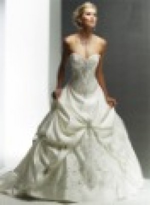 CLAUDIA Novios y novias en Providencia |  VENDO PRECIOSOS VESTIDOS DE NOVIAS IMPORTADOS Y COMPLETAMENTE NUEVOS!!!!, PRECIOS DE $160.000 A $230.000 TALLAS DE LA 36 AL 44