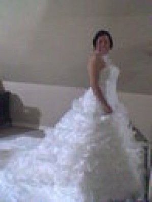 ISABEL Novios y novias en La Florida |  vendo vestido nuevo sin uso talla 42-44, vestido organza nuevo velo y guantes 120.000 antes ahora 80.000 URGENTE