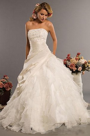 Noche Blanca Novios y novias en Providencia |  VESTIDOS DE NOVIA IMPORTADOS ECONOMICOS , http://www.nocheblanca.cl