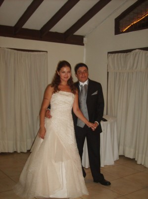 paulina Novios y novias en Maipú |  hermoso vestido de novia, solo por este mes
