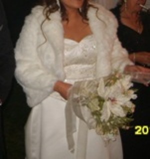 BARBARA Novios y novias en Santiago |  HERMOSO VESTIDO DE NOVIA , STRAPLES MARCA PRONUPTIA 