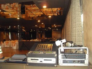 Anuncios gratis para novios en Quinta Normal |  DJ MATRIMONIO MUSICA EVENTOS AUDIO E ILUMINACION PANTALLA GIGANTE KARAOKE, Matrimonios, Fiestas de graduaci&oacute;n, Eventos Empresas, Cumplea&ntilde;os......