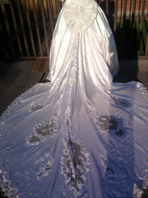JEANNETTE Anuncios gratis para novios en La Granja |  VENDO VESTIDO DE NOVIA DE SUE&Ntilde;O, VENDO MARAVILLOSO VESTIDO DE NOVIA