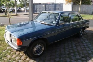 C&R Arriendo de Mercedes Novios y novias en Santiago |  Arriendo Auto Mercedes para Novios, Precioso Mercedez Benz 250 de 1982 se arrienda para matrimonios y eventos