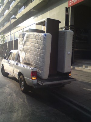 Benjamin Salvatierra Novios y novias en Santiago |  fletes con camioneta baratos santiago, transportes livianos carga mudanzas
