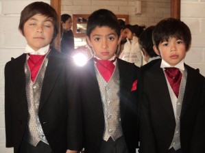 eduardo Novios y novias en Maipú |  Trajes bodas niños, Ropa pajes