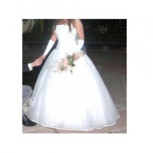 Ivette Anuncios gratis para novios en Santiago |  Lindo Vestido de novia usado, Santiago