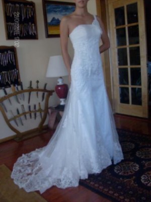 DANIELA REVECO Anuncios gratis para novios en Las Condes |  VENDO VESTIDO DE NOVIA NUEVO, TALLA 40