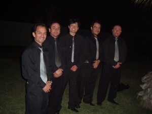 CHRISTIAN VERA Novios y novias en Santiago |  GRUPO MUSICAL BANDA SHOW, GRUPO MUSICAL