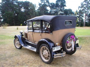 claudio Anuncios gratis para novios en Concepci&oacute;n |  Arriendo burrita 1928 concepci&Oacute;n y sus alrededores 87086849, Auto clasico 1928 descapotable