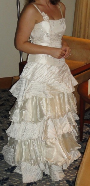 An&oacute;nimo Anuncios gratis para novios en Las Condes |  Lindo vestido de novia , estilo campestre