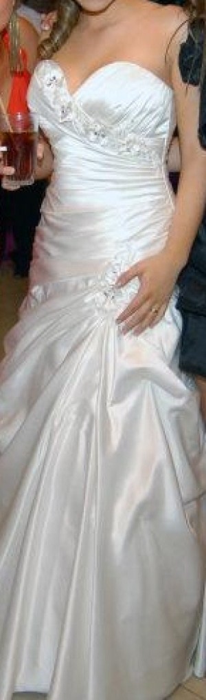 Camila Contreras  Anuncios gratis para novios en &Ntilde;u&ntilde;oa |  Vendo o arriendo vestido de novia , Vestido exclusivo morilee 