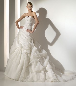 Chic to Chic Anuncios gratis para novios en Las Condes |  Chic to Chic arriendo de vestidos de novia prestigiosas marcas, Marcas como Pronovias, San Patrick, Maggie Sottero, etc, todos originales 