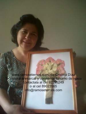  Novios y novias en Las Condes |  Conservacion y enmarcado de Ramo de Novia en Chile , Cristina Diaz especialista arte floral desde 1996