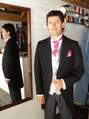 Eduardo Anuncios gratis para novios en Maip&uacute; |  Correa Novios, Alta costura Correa Novios