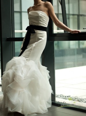 Lila Atelier Anuncios gratis para novios en Huechuraba |  vestidos de novia confecci&oacute;n a medida y arriendo, Vestidos de Novia ( a la medida y arriendo)