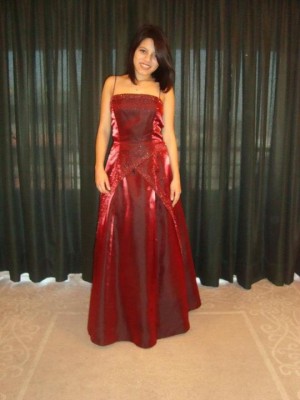 Scarlet Anuncios gratis para novios en &Ntilde;u&ntilde;oa |  REMATE DE VESTIDOS DE NOCHE, REMATE REMATE DESDE LOS 10 MIL!!!!