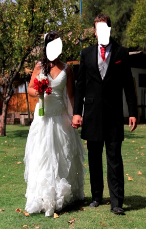 Lorena Anuncios gratis para novios en Las Condes |  Vendo vestido de novia de Dise&ntilde;adora Macarena Palma, Exclusivo dise&ntilde;o Macarena Palma