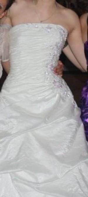 Isabel Anuncios gratis para novios en Providencia |  Vestido de Novia tienda Premier Novias, Usado en &oacute;ptimas condiciones