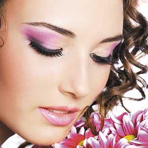 Ligia Sanchez Anuncios gratis para novios en La Florida |  Manicure, U&ntilde;as en Gel, Maquillaje a Domicilio, Bodas, graduaciones, 15 a&ntilde;os, fiestas, y eventos especiales
